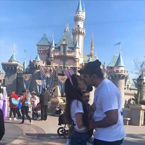 Meet your Posher, Ana julia